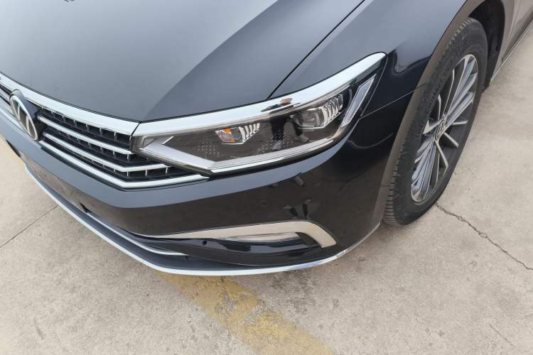 Used Volkswagen Magotan 2020 330TSI DSG Luxury Edition Left Front Headlight