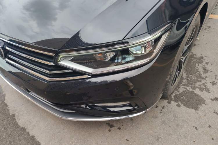 Used Volkswagen Magotan 2020 330TSI DSG Leading Model Left Front Headlight