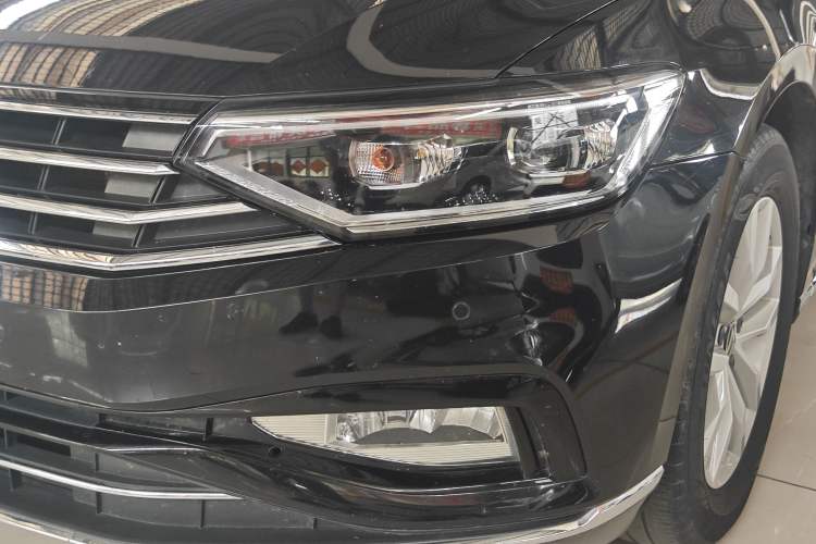 Used Volkswagen Magotan 2020 280TSI DSG Comfort Edition Left Front Headlight