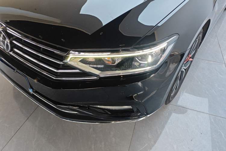 Used Volkswagen Magotan 2020 330TSI DSG Leading Model Left Front Headlight