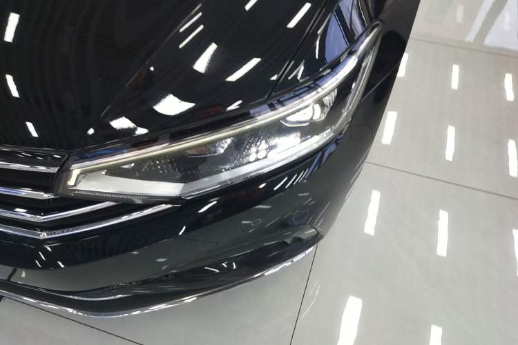Used Volkswagen Magotan 2020 330TSI DSG Luxury Edition Left Front Headlight