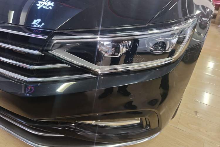Used Volkswagen Magotan 2020 330TSI DSG Luxury Edition Left Front Headlight