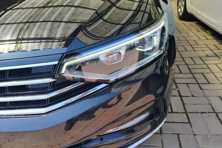 Used Volkswagen Magotan 2020 330TSI DSG Luxury Edition Left Front Headlight