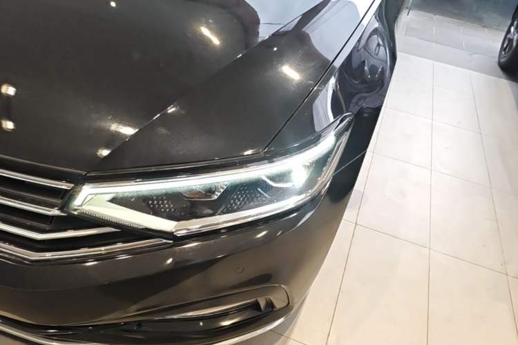 Used Volkswagen Magotan 2020 280TSI DSG Comfort Edition Left Front Headlight