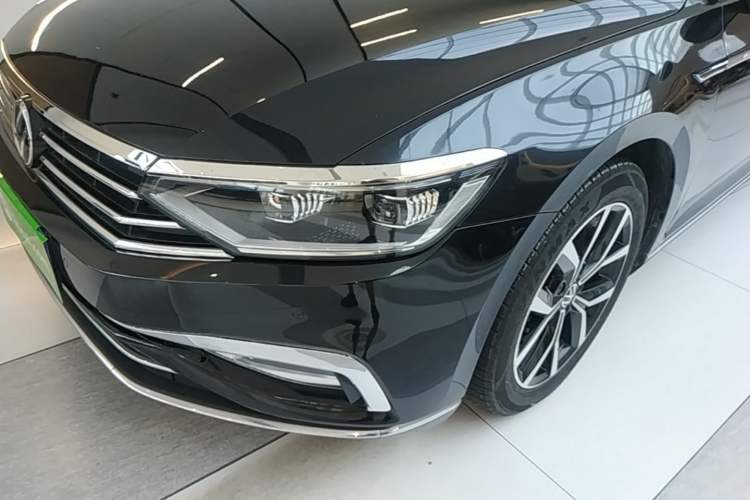 Used Volkswagen Magotan 2020 330TSI DSG Leading Model Left Front Headlight