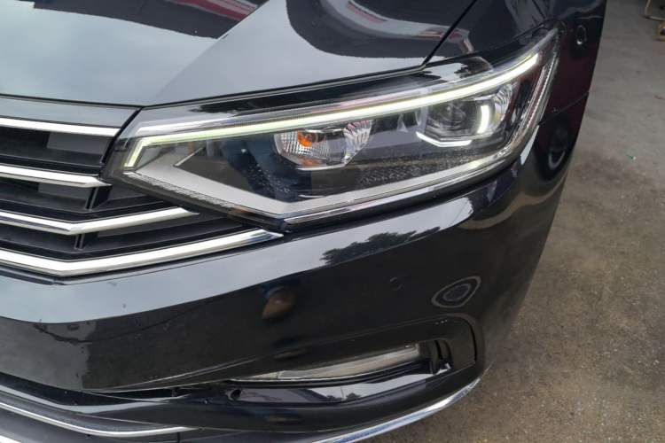 Used Volkswagen Magotan 2020 280TSI DSG Comfort Edition Left Front Headlight