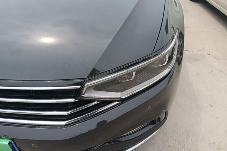 Used Volkswagen Magotan 2020 330TSI DSG Leading Model Left Front Headlight