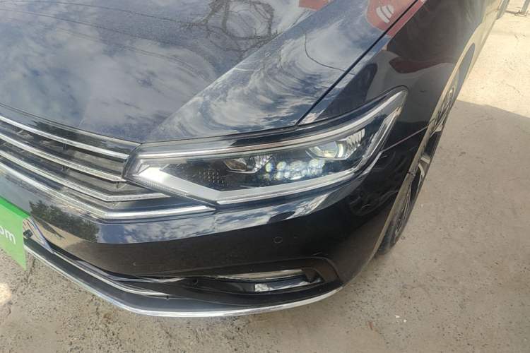 Used Volkswagen Magotan 2020 330TSI DSG Luxury Edition Left Front Headlight