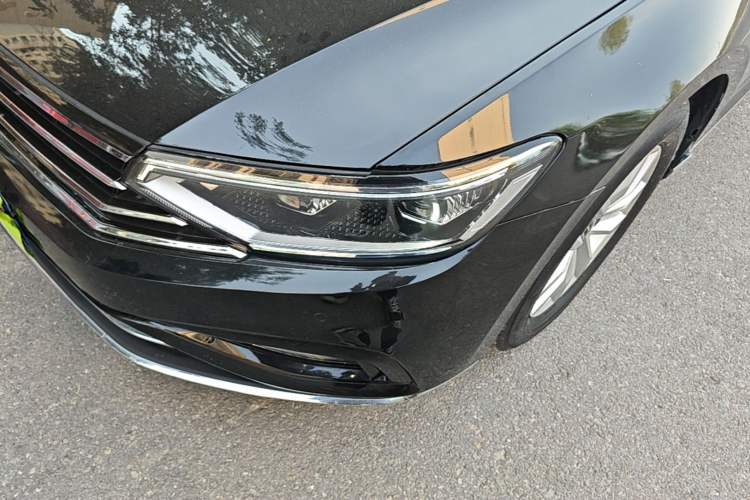 Used Volkswagen Magotan 2020 280TSI DSG Comfort Edition Left Front Headlight