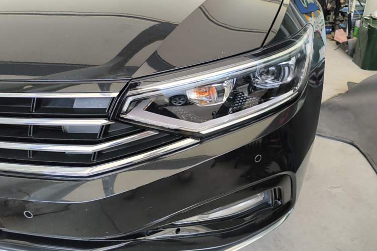 Used Volkswagen Magotan 2020 330TSI DSG Leading Model Left Front Headlight