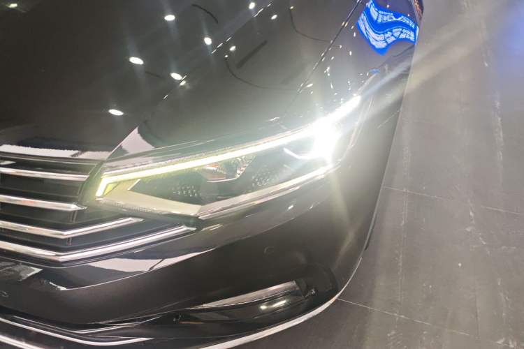 Used Volkswagen Magotan 2020 330TSI DSG Luxury Edition Left Front Headlight
