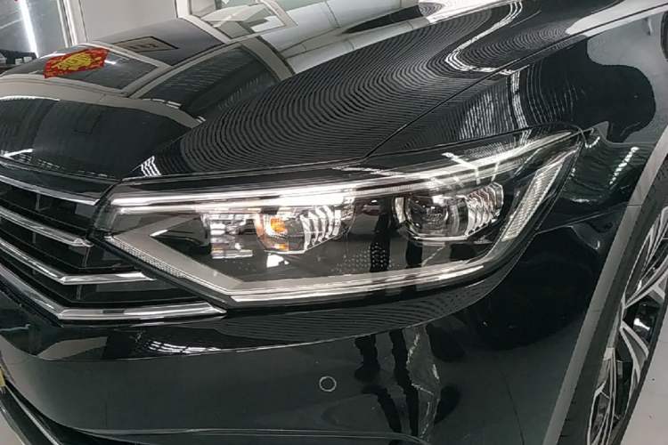 Used Volkswagen Magotan 2020 330TSI DSG Luxury Edition Left Front Headlight