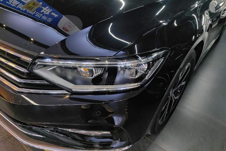 Used Volkswagen Magotan 2020 330TSI DSG Leading Model Left Front Headlight