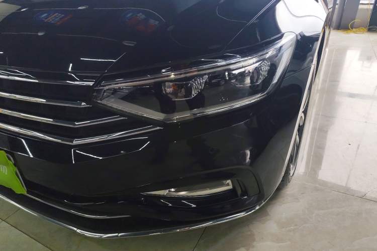 Used Volkswagen Magotan 2020 330TSI DSG Leading Model Left Front Headlight
