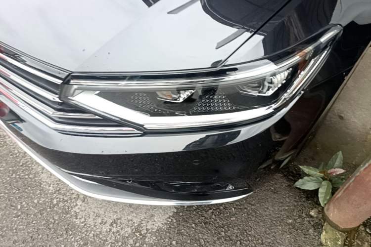 Used Volkswagen Magotan 2020 330TSI DSG Leading Model Left Front Headlight