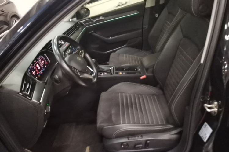 Used Volkswagen Magotan 2020 330TSI DSG Luxury Edition Left Front Seat