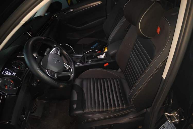 Used Volkswagen Magotan 2020 330TSI DSG Leading Model Left Front Seat