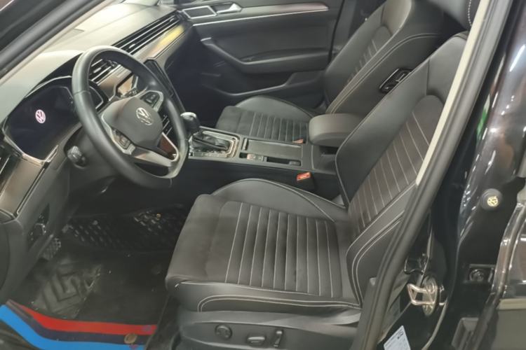 Used Volkswagen Magotan 2020 330TSI DSG Luxury Edition Left Front Seat