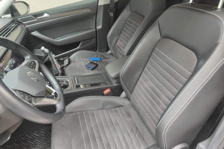 Used Volkswagen Magotan 2020 380TSI DSG Luxury Version Left Front Seat