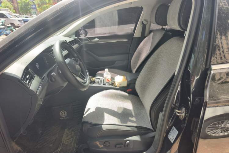 Used Volkswagen Magotan 2020 330TSI DSG Luxury Edition Left Front Seat