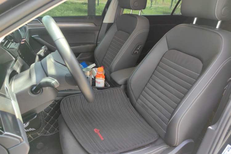 Used Volkswagen Magotan 2020 330TSI DSG Luxury Edition Left Front Seat