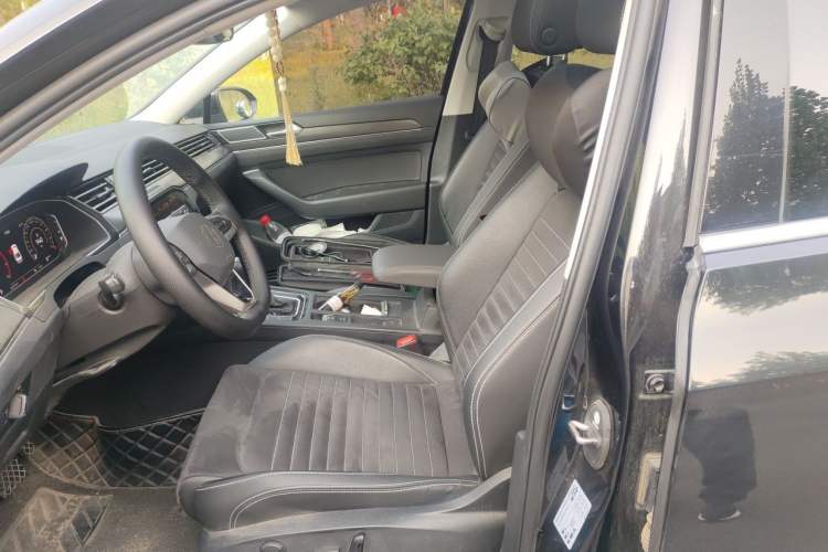 Used Volkswagen Magotan 2020 330TSI DSG Luxury Edition Left Front Seat