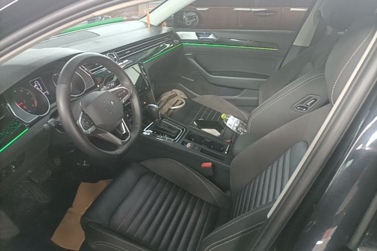 Used Volkswagen Magotan 2020 330TSI DSG Leading Model Left Front Seat