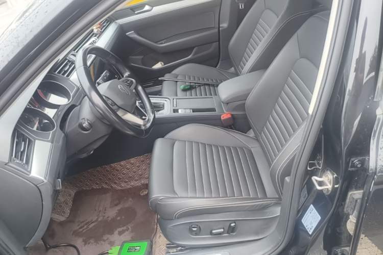 Used Volkswagen Magotan 2020 280TSI DSG Comfort Edition Left Front Seat