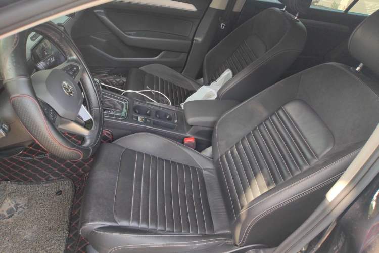 Used Volkswagen Magotan 2020 280TSI DSG Comfort Edition Left Front Seat