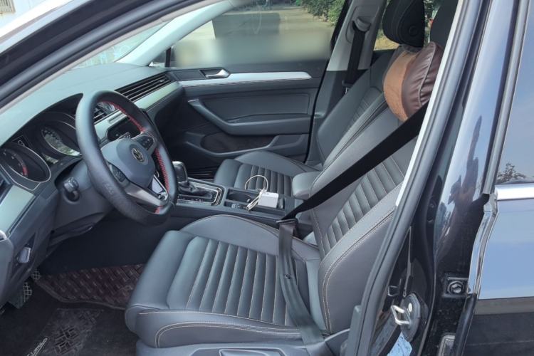 Used Volkswagen Magotan 2020 280TSI DSG Comfort Edition Left Front Seat