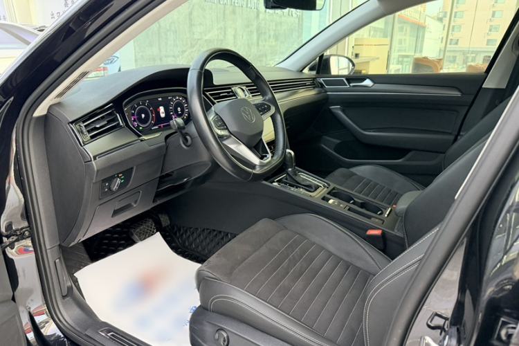 Used Volkswagen Magotan 2020 330TSI DSG Luxury Edition Left Front Seat