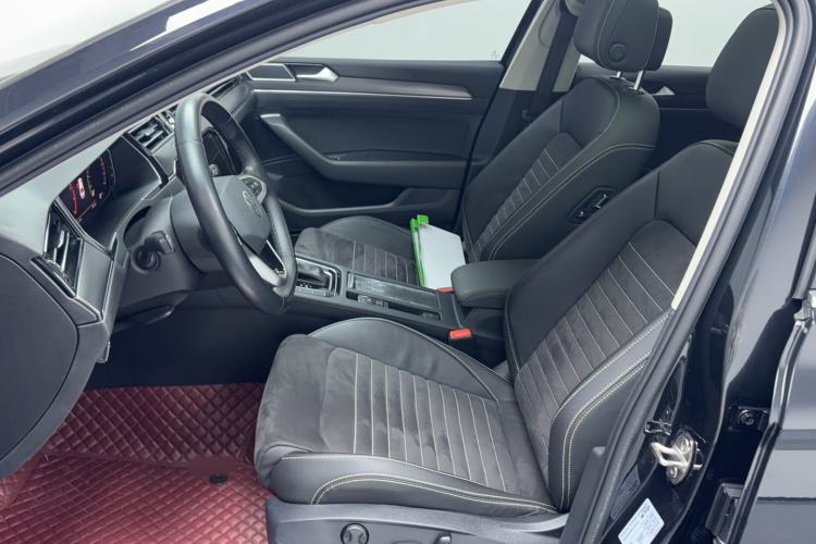 Used Volkswagen Magotan 2020 330TSI DSG Luxury Edition Left Front Seat