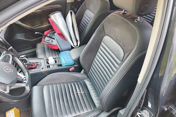 Used Volkswagen Magotan 2020 330TSI DSG Leading Model Left Front Seat