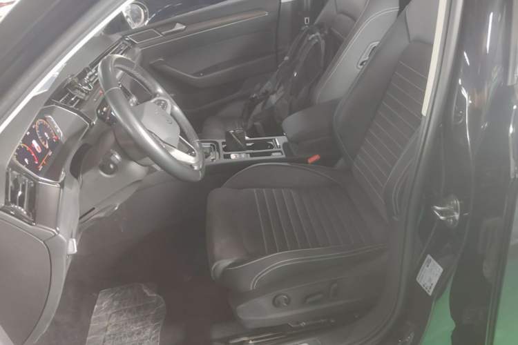 Used Volkswagen Magotan 2020 330TSI DSG Luxury Edition Left Front Seat