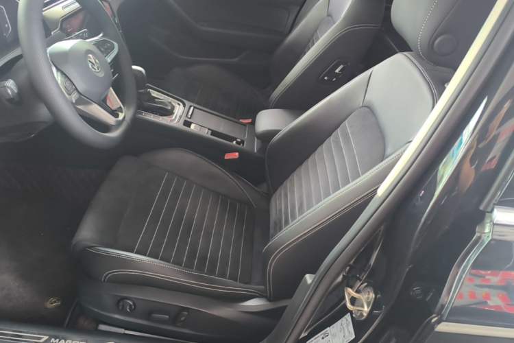 Used Volkswagen Magotan 2020 330TSI DSG Luxury Edition Left Front Seat