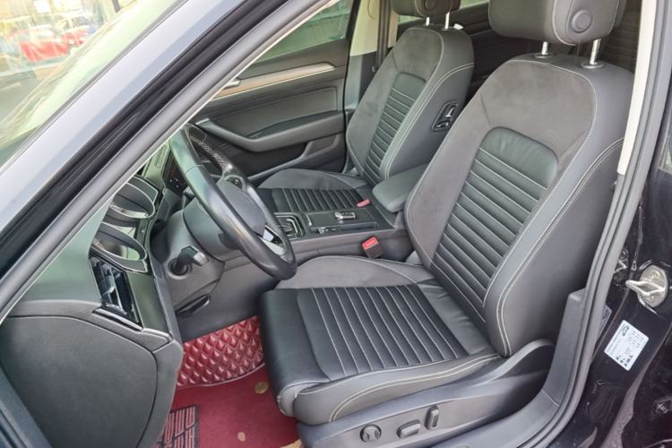 Used Volkswagen Magotan 2020 330TSI DSG Leading Model Left Front Seat
