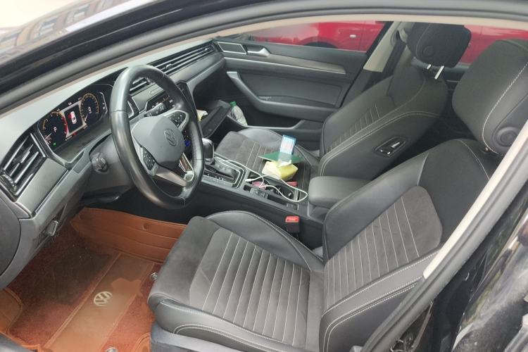 Used Volkswagen Magotan 2020 330TSI DSG Luxury Edition Left Front Seat