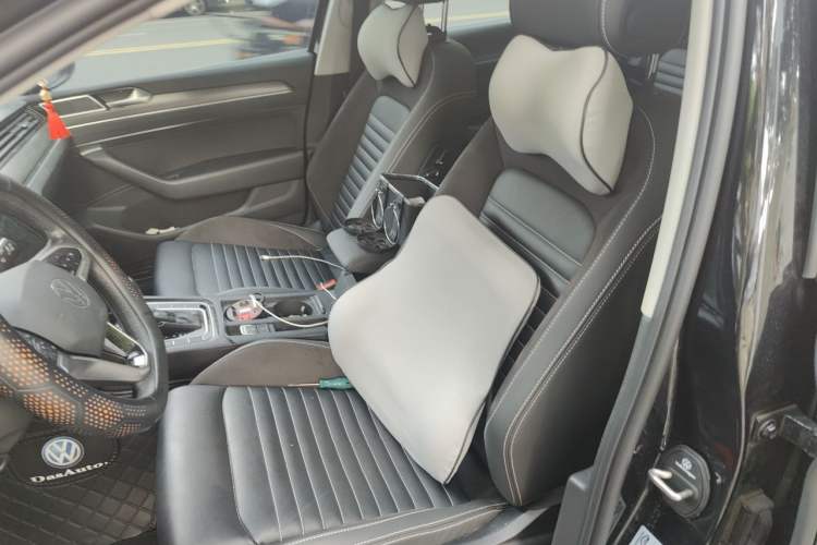 Used Volkswagen Magotan 2020 330TSI DSG Leading Model Left Front Seat