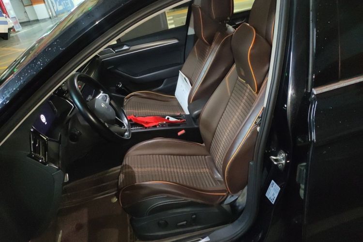 Used Volkswagen Magotan 2020 330TSI DSG Luxury Edition Left Front Seat