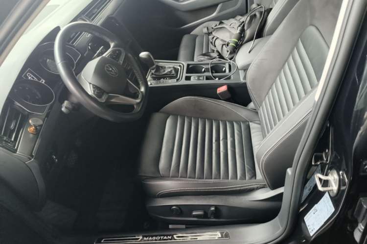 Used Volkswagen Magotan 2020 330TSI DSG Leading Model Left Front Seat