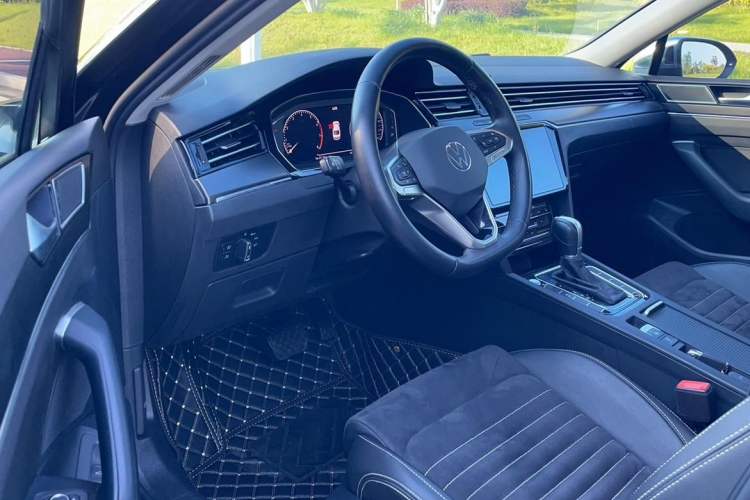 Used Volkswagen Magotan 2020 380TSI DSG Luxury Version Left Front Seat
