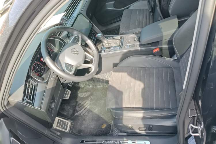 Used Volkswagen Magotan 2020 330TSI DSG Luxury Edition Left Front Seat