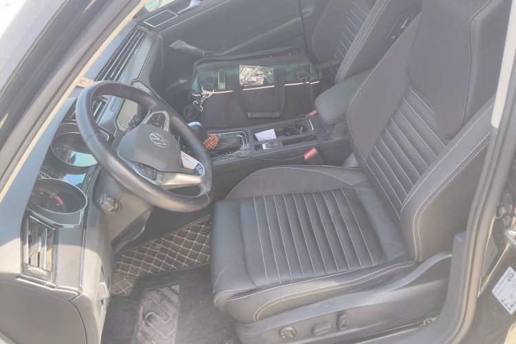 Used Volkswagen Magotan 2020 330TSI DSG Leading Model Left Front Seat