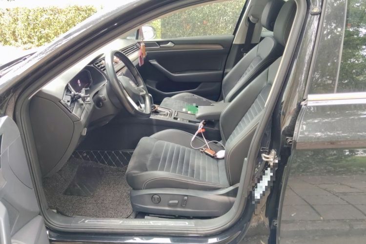 Used Volkswagen Magotan 2020 330TSI DSG Luxury Edition Left Front Seat