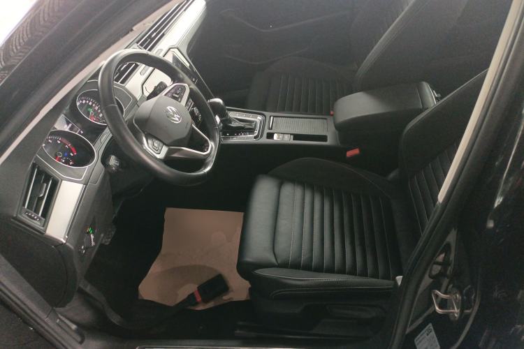 Used Volkswagen Magotan 2020 280TSI DSG Comfort Edition Left Front Seat