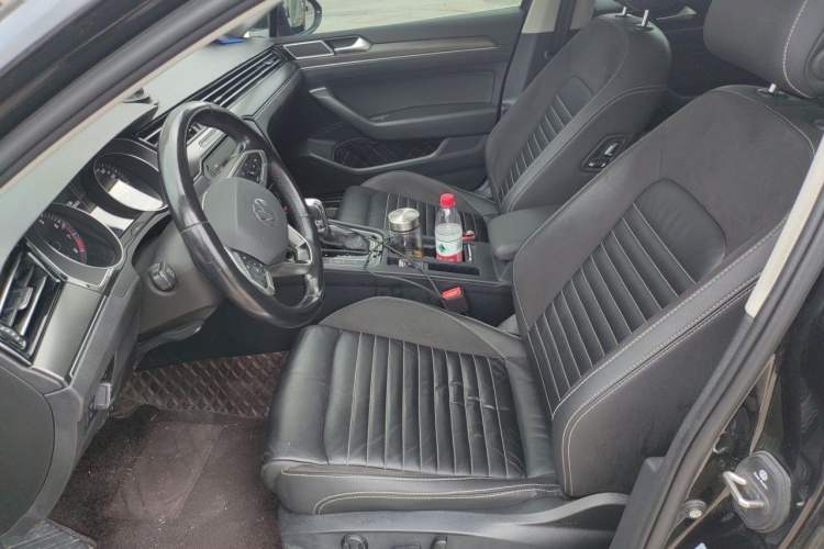 Used Volkswagen Magotan 2020 280TSI DSG Leading Edition Left Front Seat