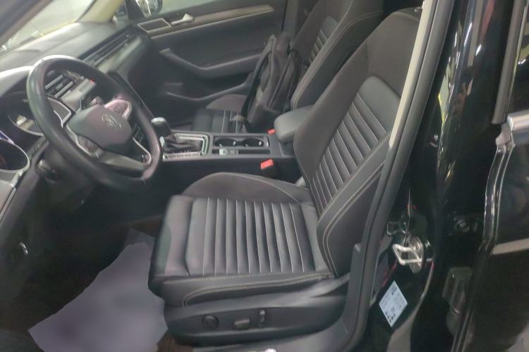 Used Volkswagen Magotan 2020 330TSI DSG Leading Model Left Front Seat