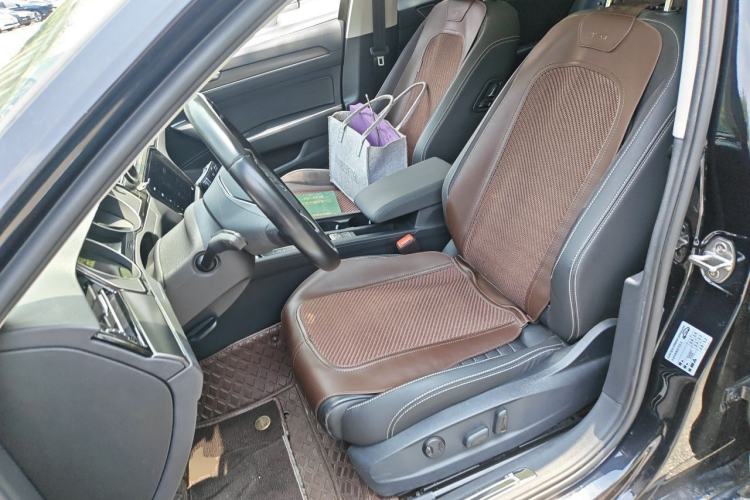 Used Volkswagen Magotan 2020 330TSI DSG Leading Model Left Front Seat