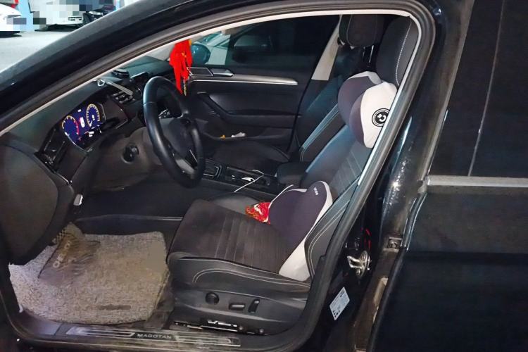 Used Volkswagen Magotan 2020 330TSI DSG Luxury Edition Left Front Seat