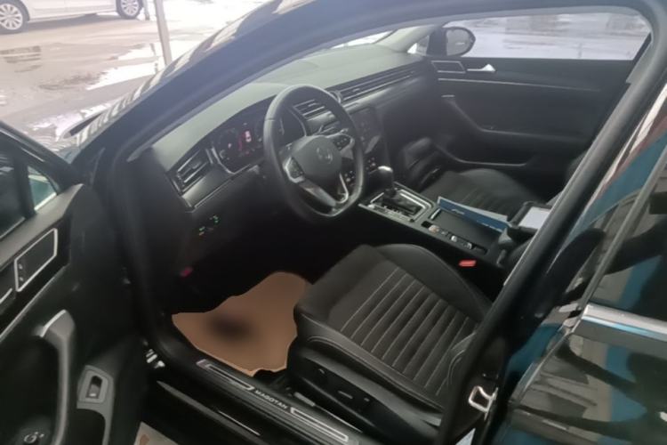 Used Volkswagen Magotan 2020 330TSI DSG Luxury Edition Left Front Seat